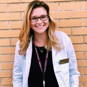 Meet your Posher, Alexandra